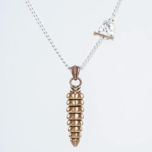 Colgantes y collares