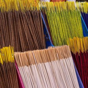 Inciensos naturales y artesanos