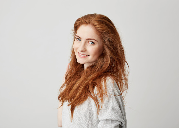 Sol338 Tarotista vidente Sol especialista en Tarot de Marsella y péndulo con mirada intuitiva y energía espiritual